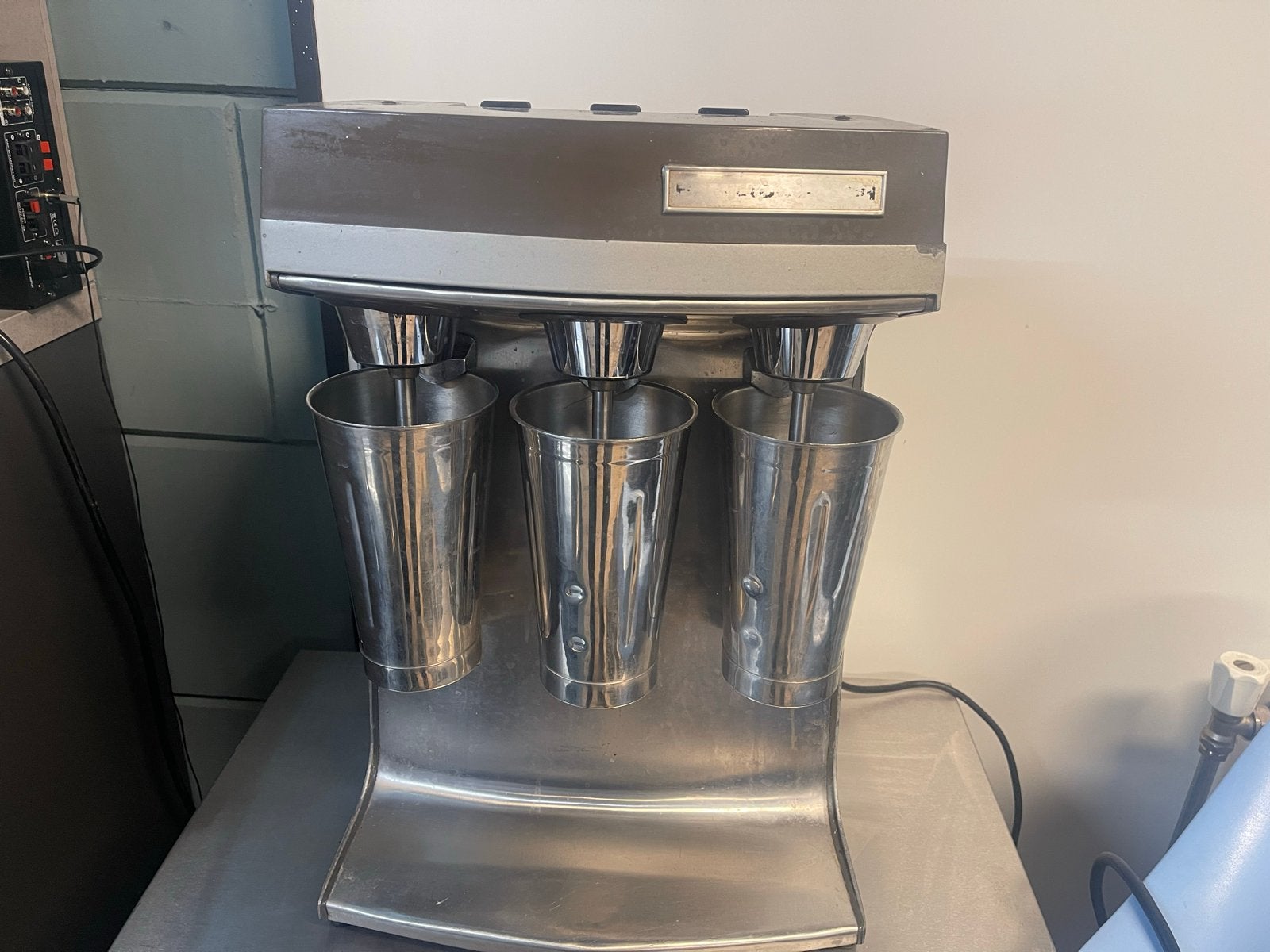 Hamilton Beach Drievoudige Milkshaker - De Koning onder de M, Ophalen of Verzenden, Gebruikt