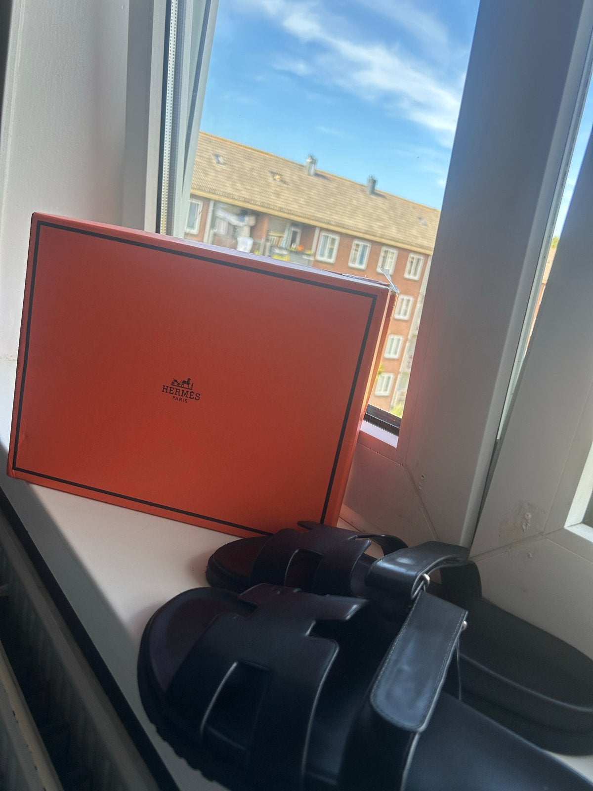 Hermes slippers helemaal nieuw maat 43 met doos, Ophalen of Verzenden, Nieuw, Zwart, Slippers