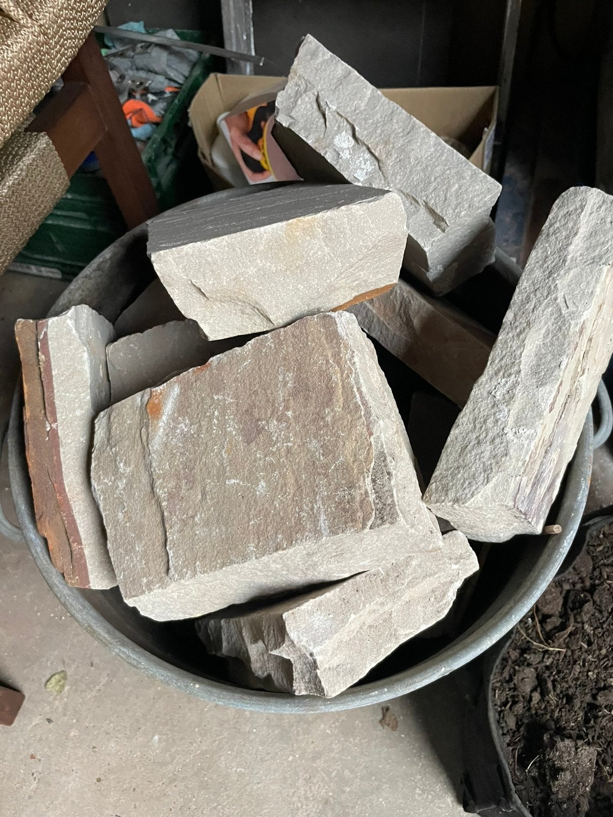 Indiase natuursteen blokken  – robuuste uitstraling, Ophalen, 40 tot 60 cm, Hardsteen, Minder dan 20 cm