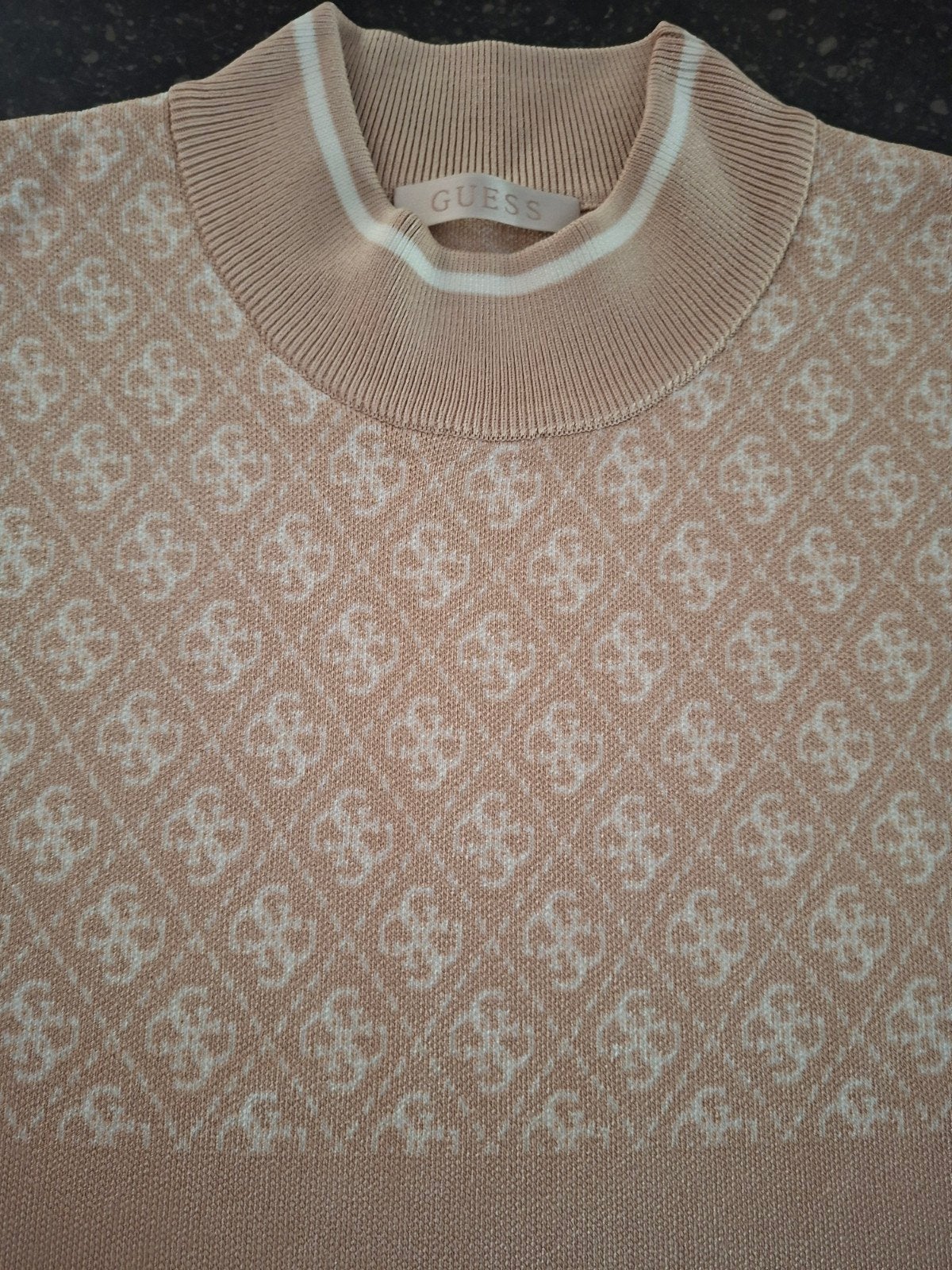 guess truitje fijn gebreid nieuw, Kleding | Dames, Truien en Vesten, Ophalen of Verzenden, Nieuw, Beige