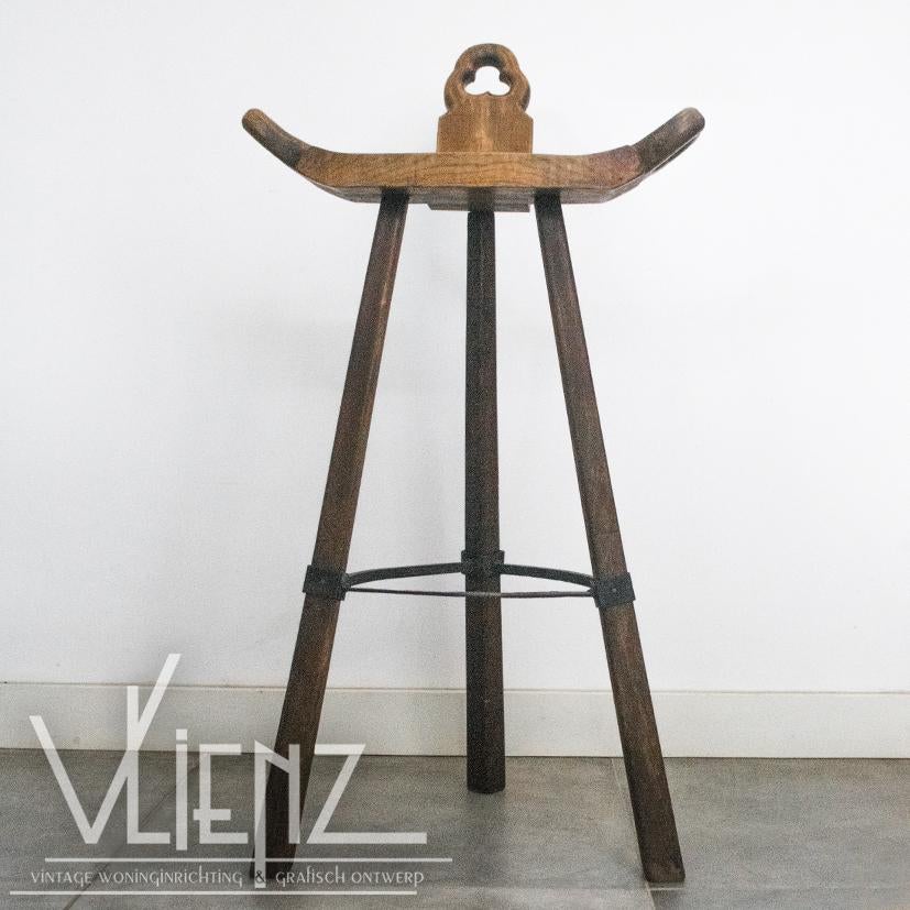 Vintage Spaanse Brutalist kruk, hout metaal, barkruk, Verzamelen, Retro, Huis en Inrichting, Ophalen