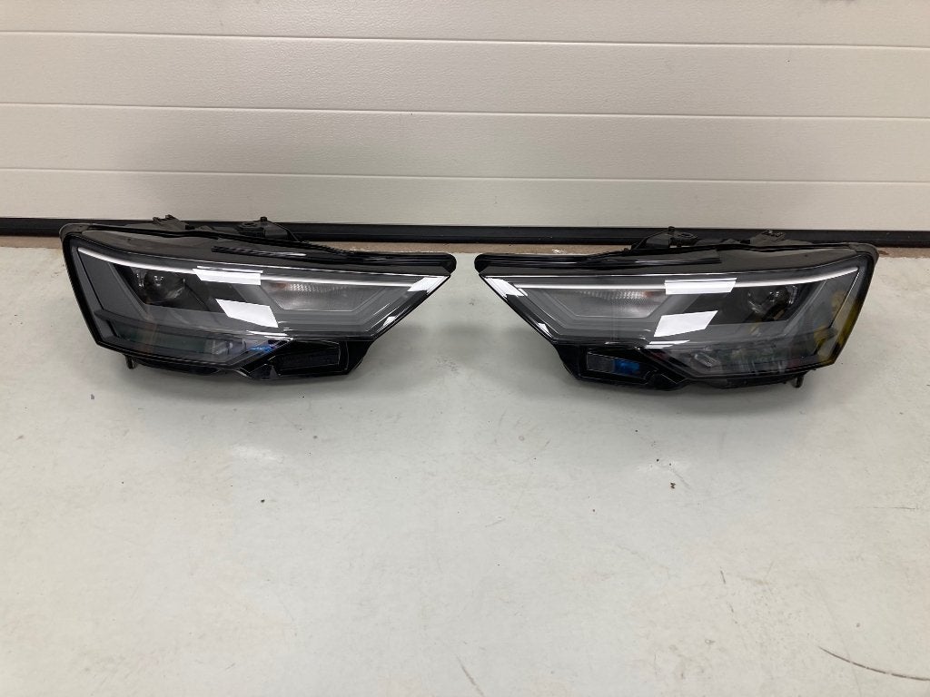 AUDI A6 C8 4K koplamp links rechts - 4K0941033 4K0941034 !, Ophalen of Verzenden, Gebruikt, Audi