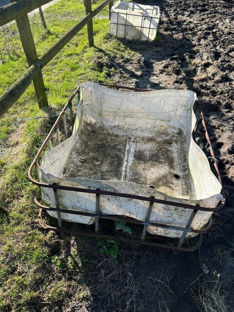 Voerbak voor paard, Ophalen, Gebruikt, Overige soorten