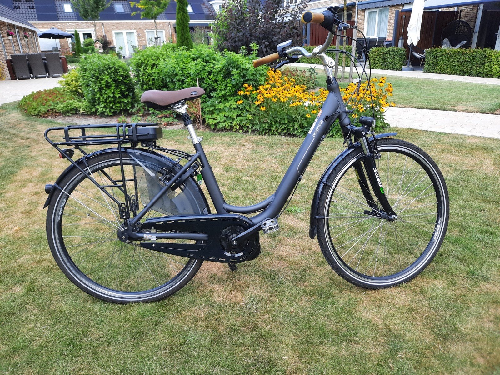 E-BIKE / ZWART /28 inch, Fietsen en Brommers, Elektrische fietsen, Ophalen, Zo goed als nieuw, Overige merken