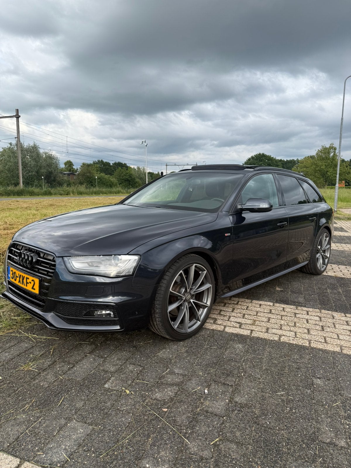 Audi A4 1.8TFSI 125KW Avant Multitr. 2012 Blauw, Auto's, Audi, Zwart, 4 cilinders, Origineel Nederlands, Stationwagon
