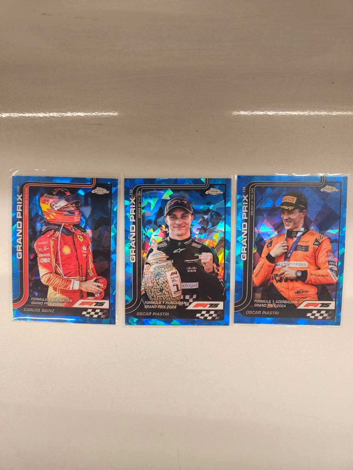 Sainz piastri driver of the day topps chrome f1 2025 sapphir, Ophalen of Verzenden, Nieuw, Plaatje