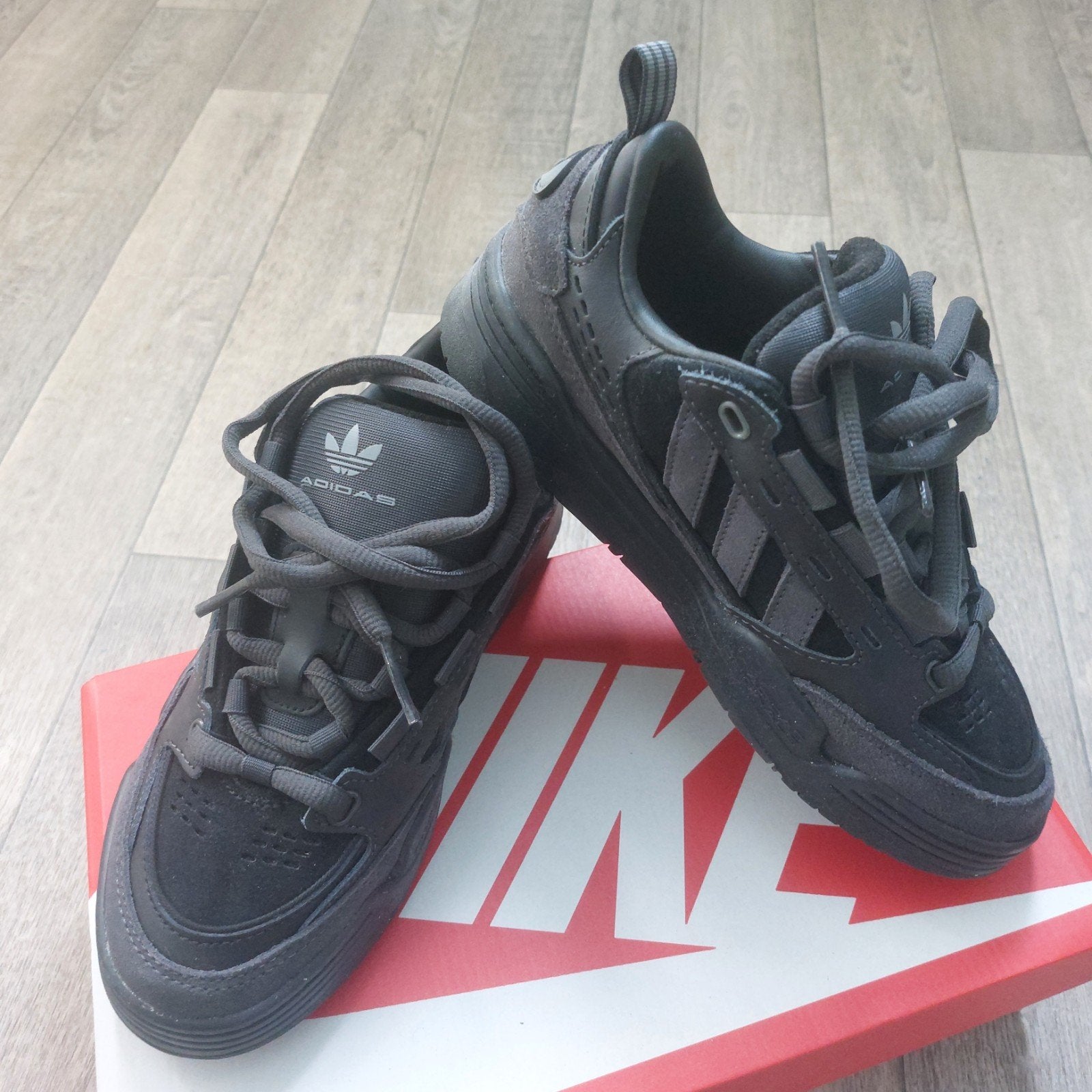 Adidas ADI2000 triple pitch black, Adidas, Zwart, Nieuw, Ophalen of Verzenden