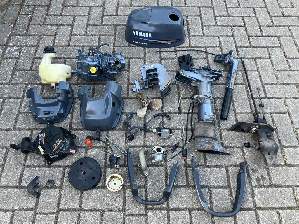 Yamaha 4 en 5 pk 4 takt buitenboordmotor onderdelen, Watersport en Boten, Accessoires en Onderhoud, Ophalen of Verzenden, Gebruikt