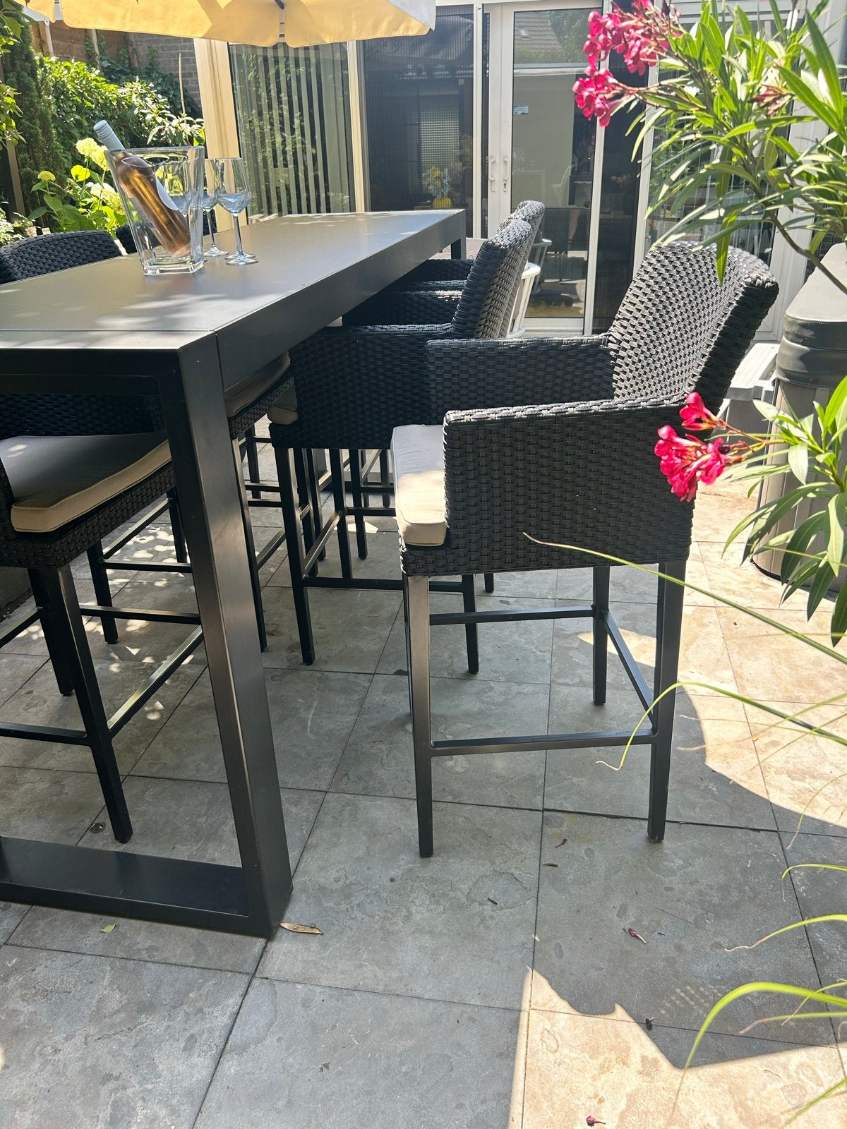 Borek High Dining set Eric Kuster, Ophalen, Zo goed als nieuw, Rechthoekig, Overige materialen