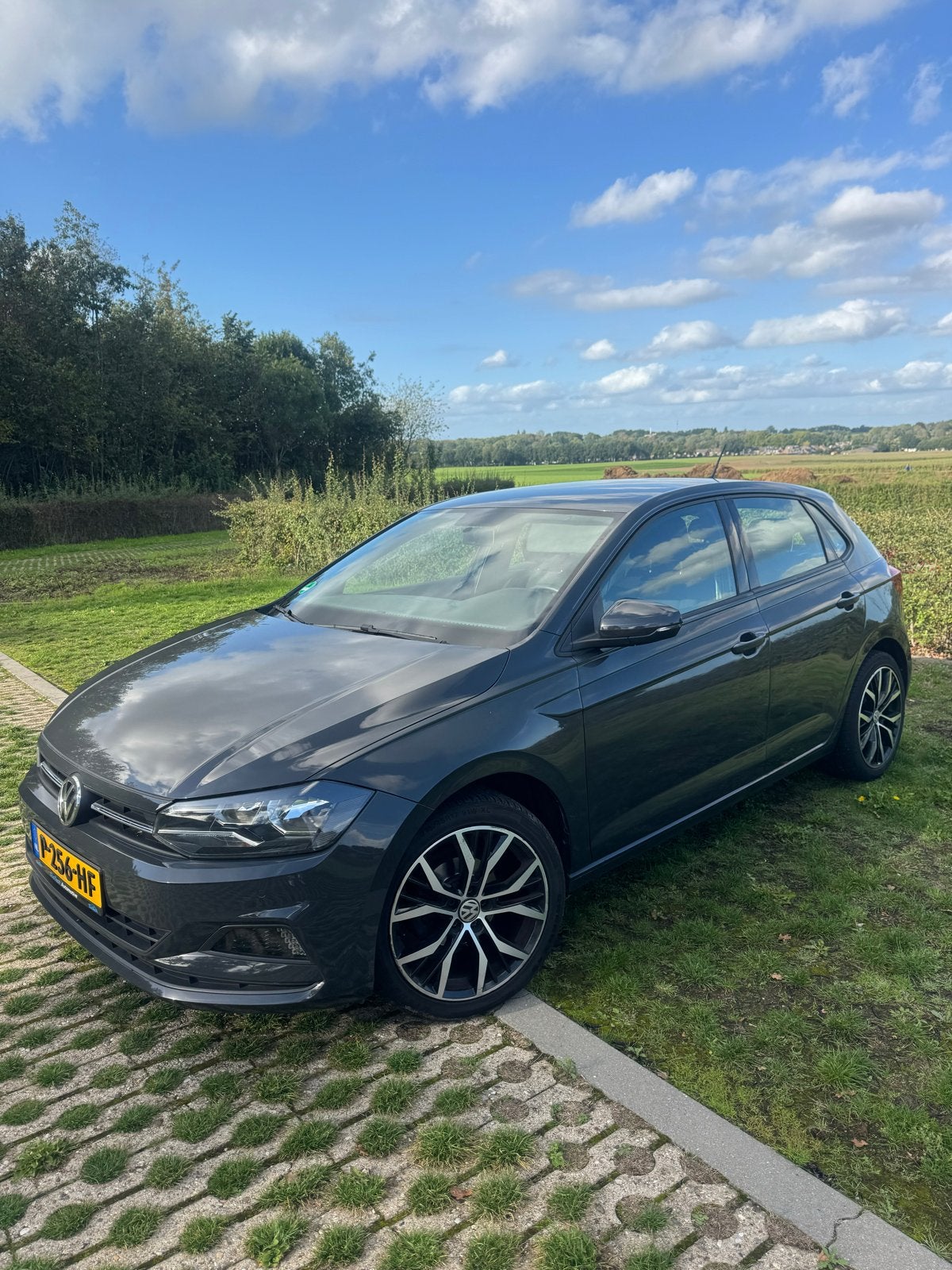 Volkswagen Polo 1.0 MPI 80PK | 2019 | CarPlay | Stoelverwarm, Auto's, Voorwielaandrijving, 40 €/maand, Handgeschakeld, Particulier