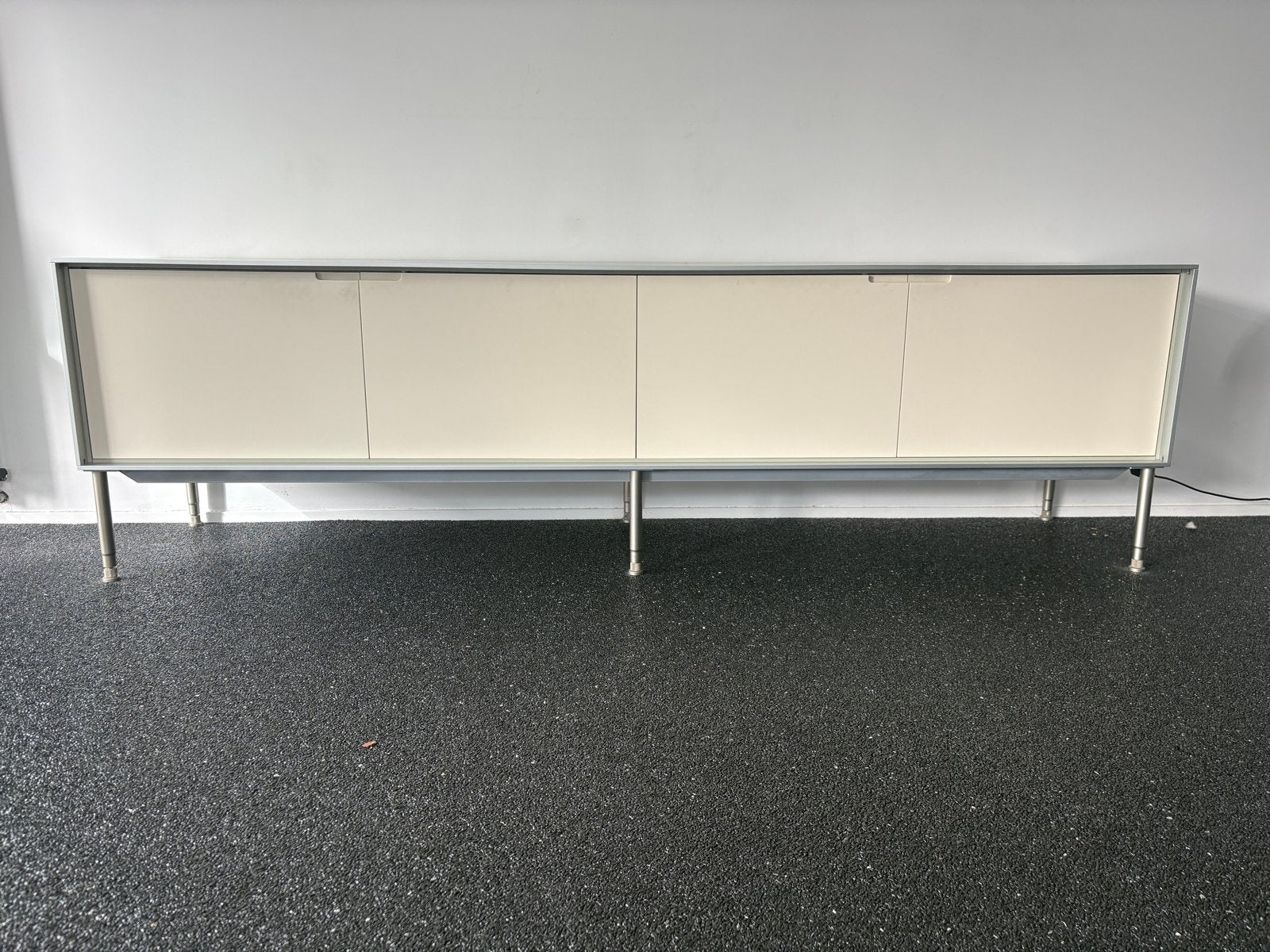 B&B Italia Dressoir Domus Nova Type 13, Gebruikt, Design, 200 cm of meer, Met lade(s)