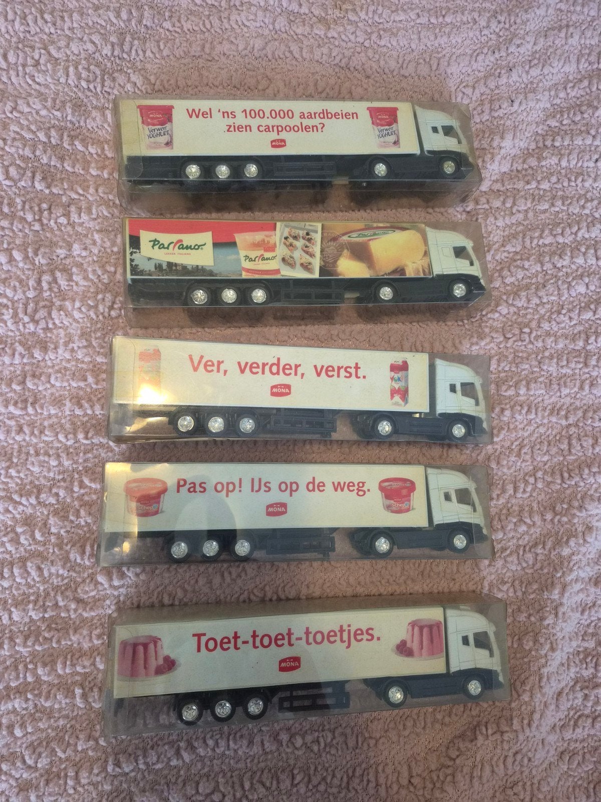 Set van 5 Mona en Parrano reclame vrachtwagens, Overige merken, 1:50 of kleiner, Nieuw, Ophalen of Verzenden