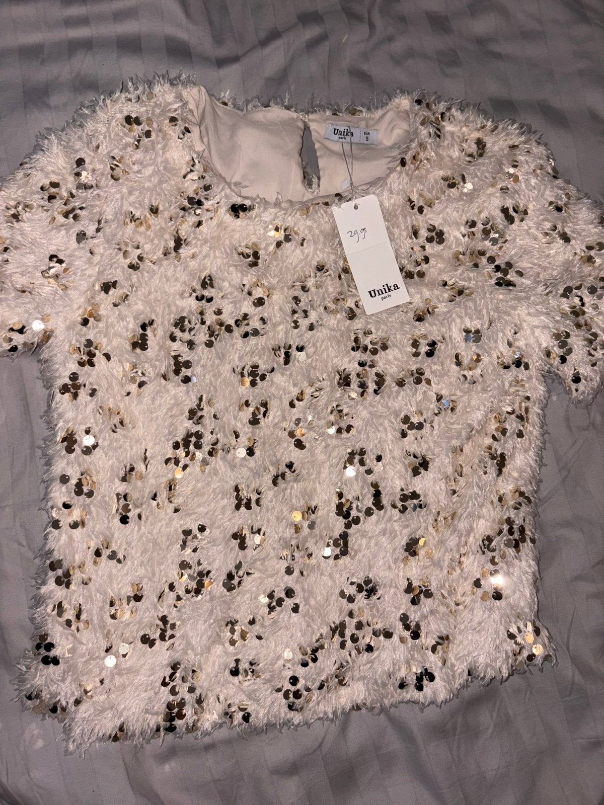 Unika fluffy top met pailletten - Nieuw met kaartje, Beige, Nieuw, Ophalen of Verzenden, Korte mouw