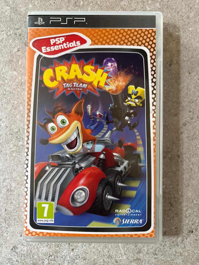 Crash Tag Team Racing - PSP Essentials - Racegame, Gebruikt, 1 speler, Racen en Vliegen, Ophalen of Verzenden