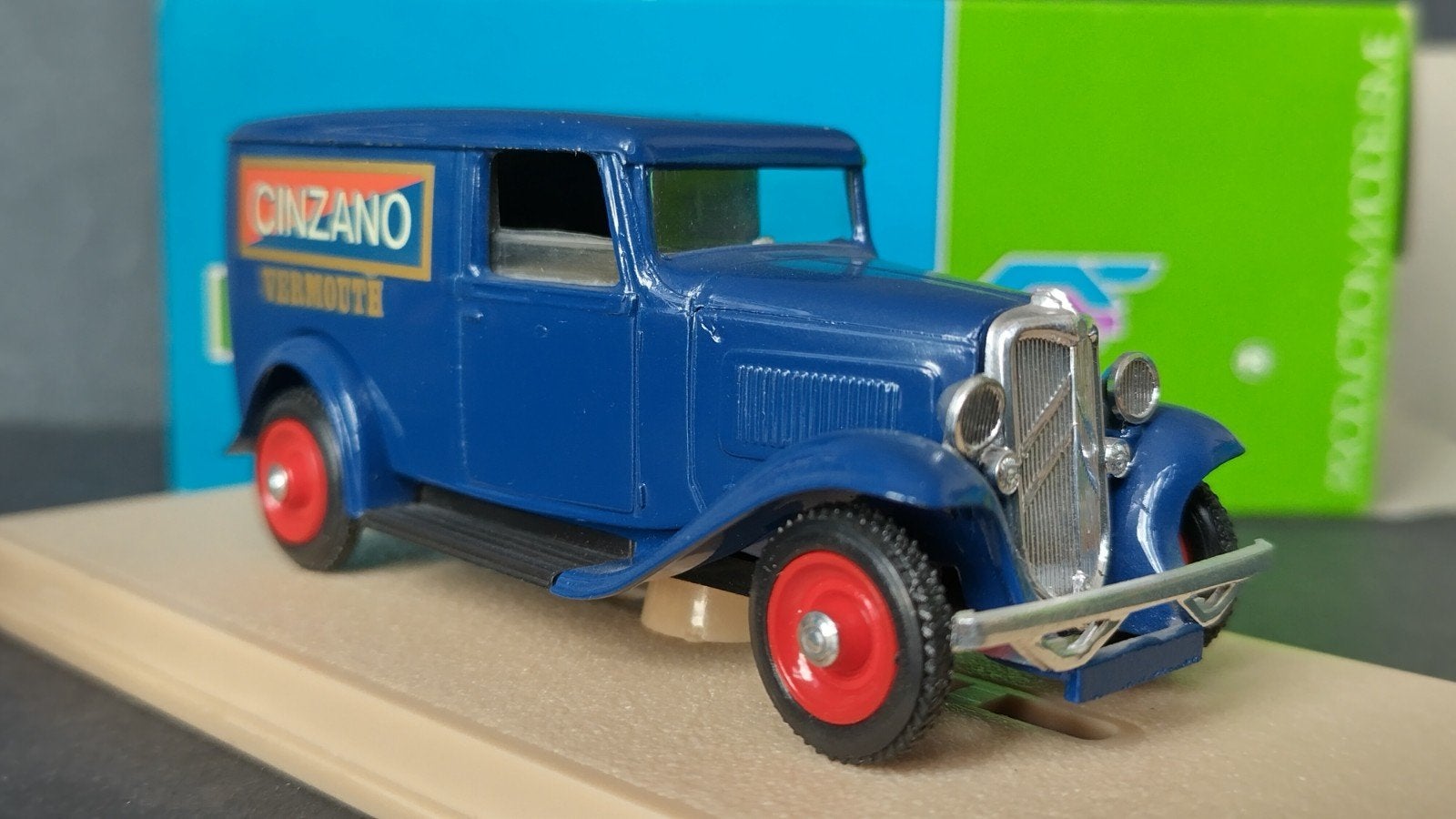 Citroen 500 Kgs Cinzano 1934 1:43 Eligor Pol, Overige merken, Auto, Verzenden, .