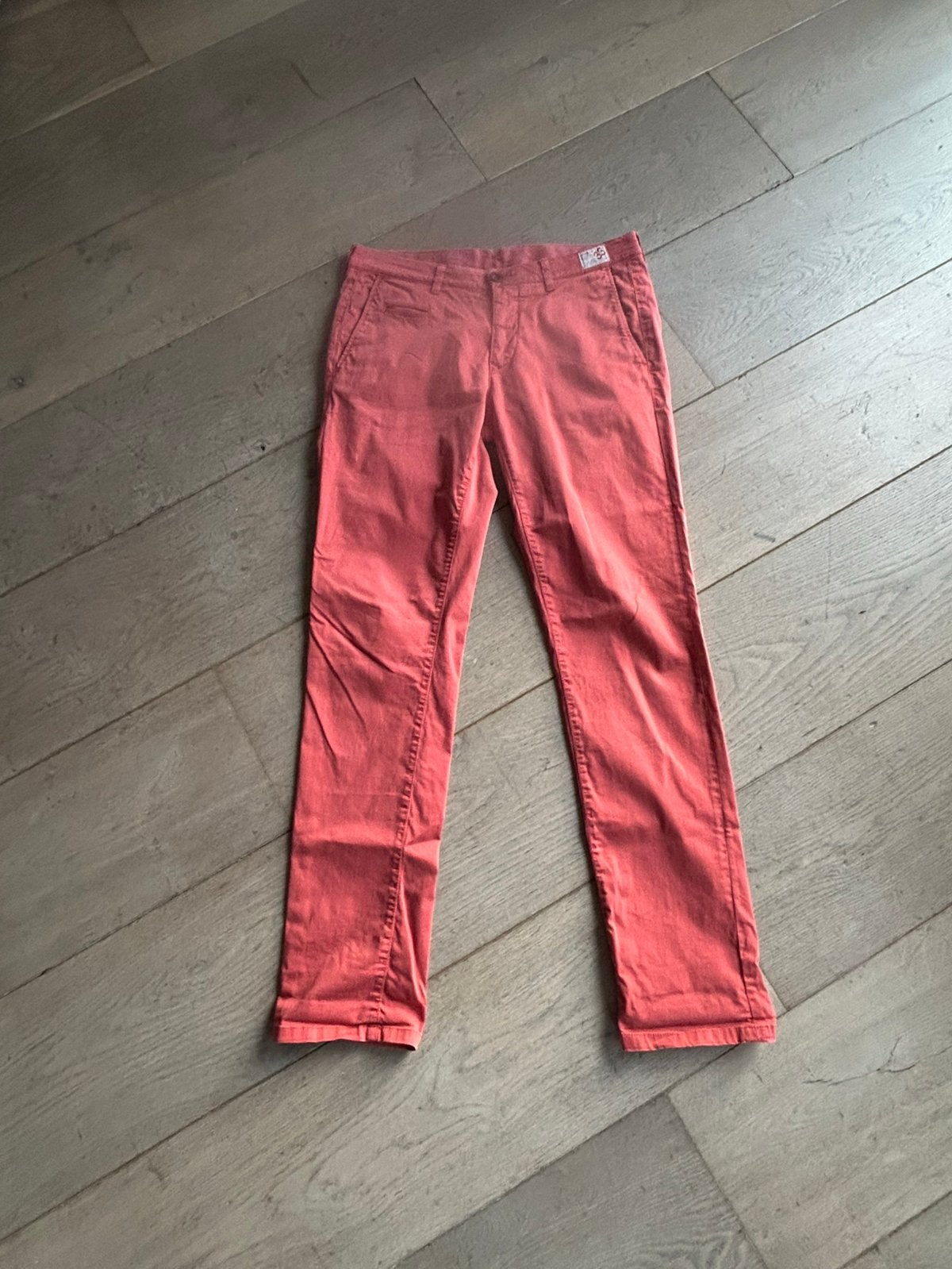 Artu Napoli chino slim W33 rode chino izgst heer, Ophalen, Zo goed als nieuw, Maat 52/54 (L), Rood