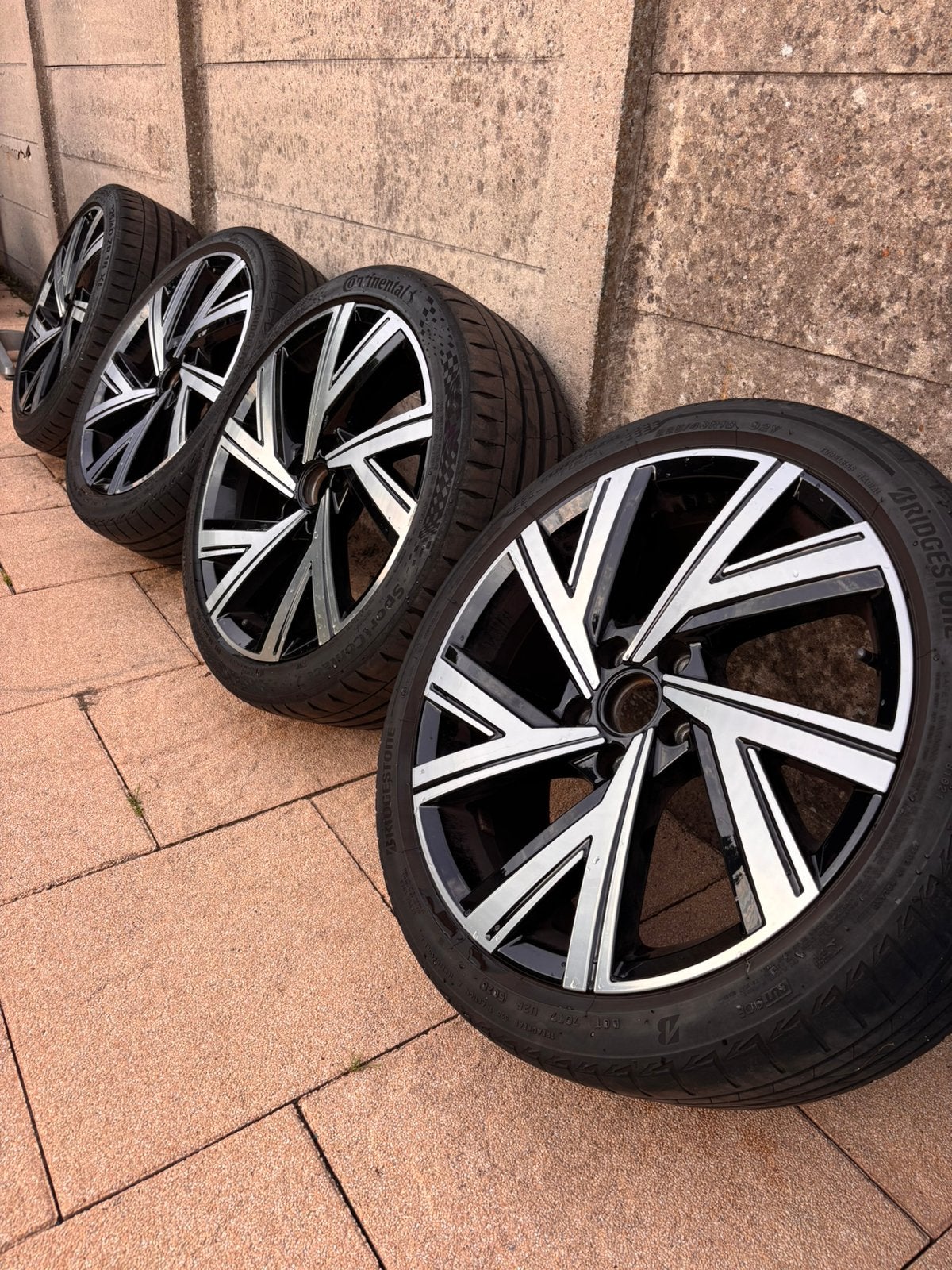 Origineel 18" Volkswagen Bergamo Velgen GTI GTD R Golf 8, Auto-onderdelen, Banden en Velgen, Ophalen, 18 inch, Velg(en), Zomerbanden