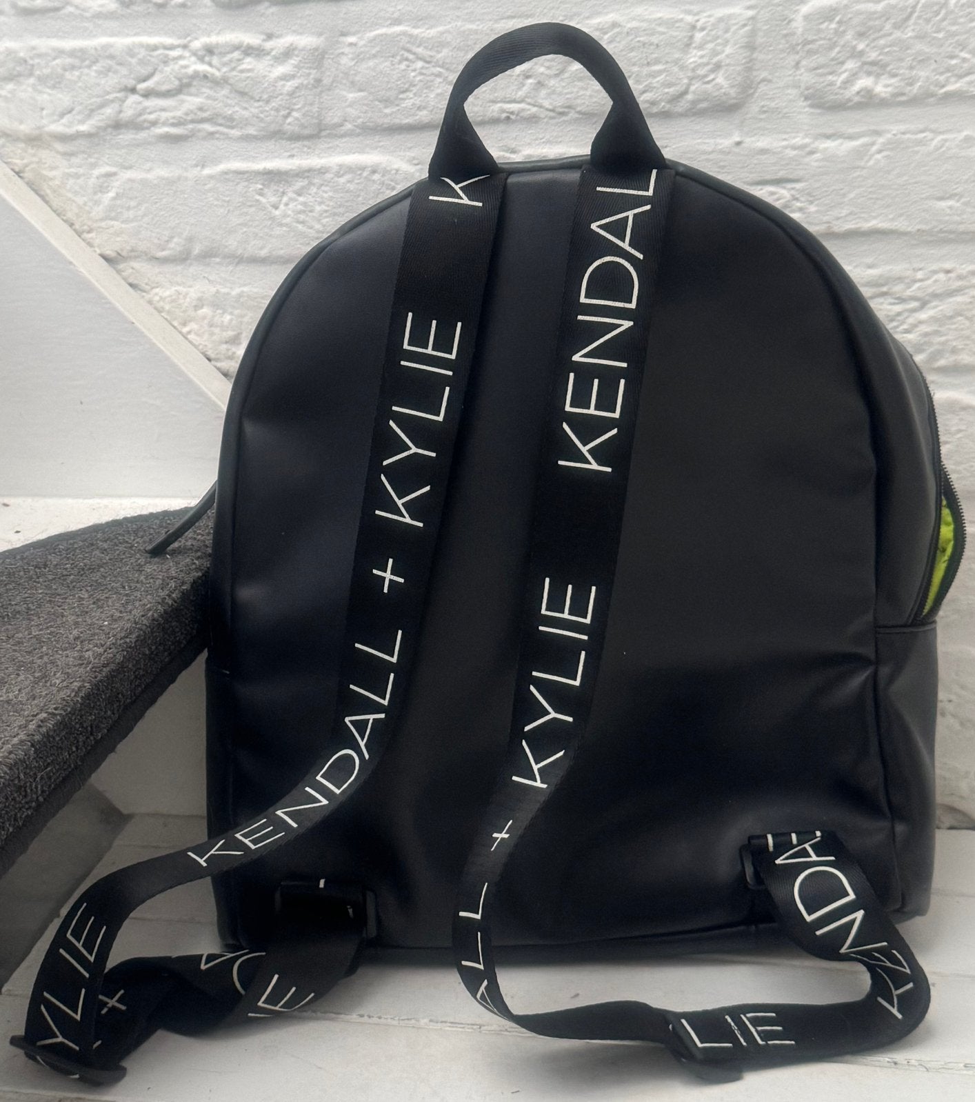 Rugtas Kendall + Kylie, Overige merken, 40 cm of meer, Gebruikt, Ophalen of Verzenden