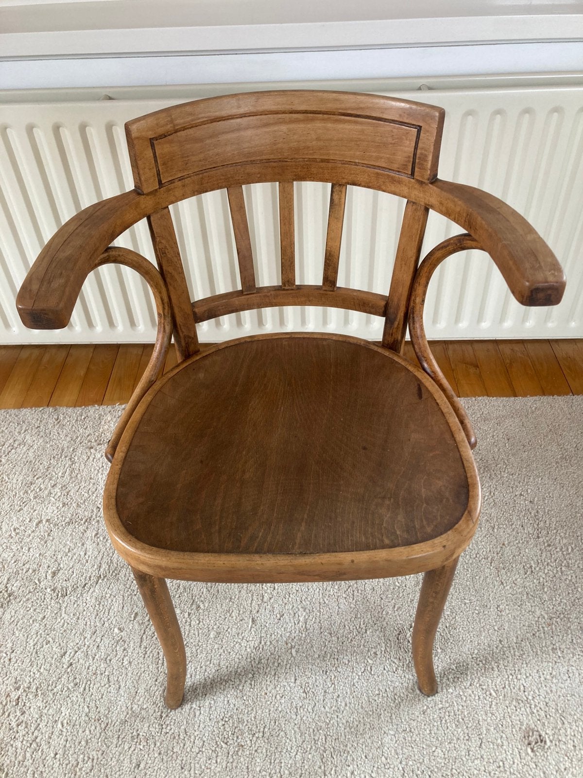 2 Thonet en 3 Kohn eetkamerstoelen, Antiek en Kunst, Antiek | Meubels | Stoelen en Banken, Ophalen