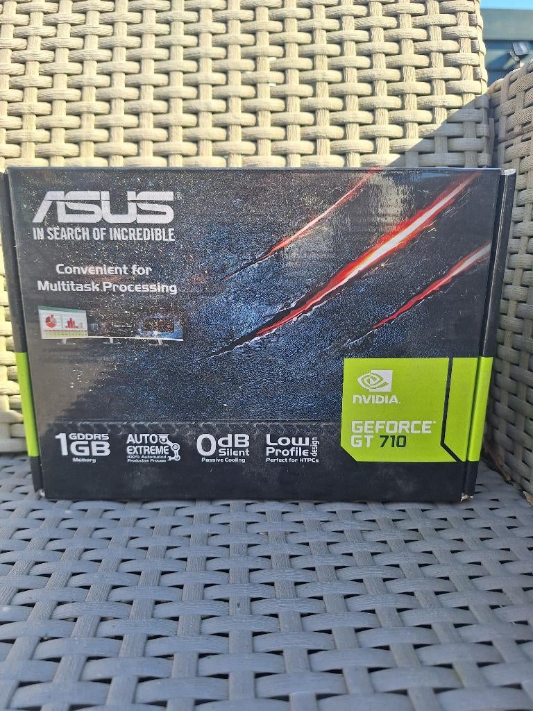 Nieuwe stille ASUS GeForce GT 710 Videokaart (1GB GDDR5, Computers en Software, Videokaarten, Ophalen, HDMI, Nieuw, GDDR5