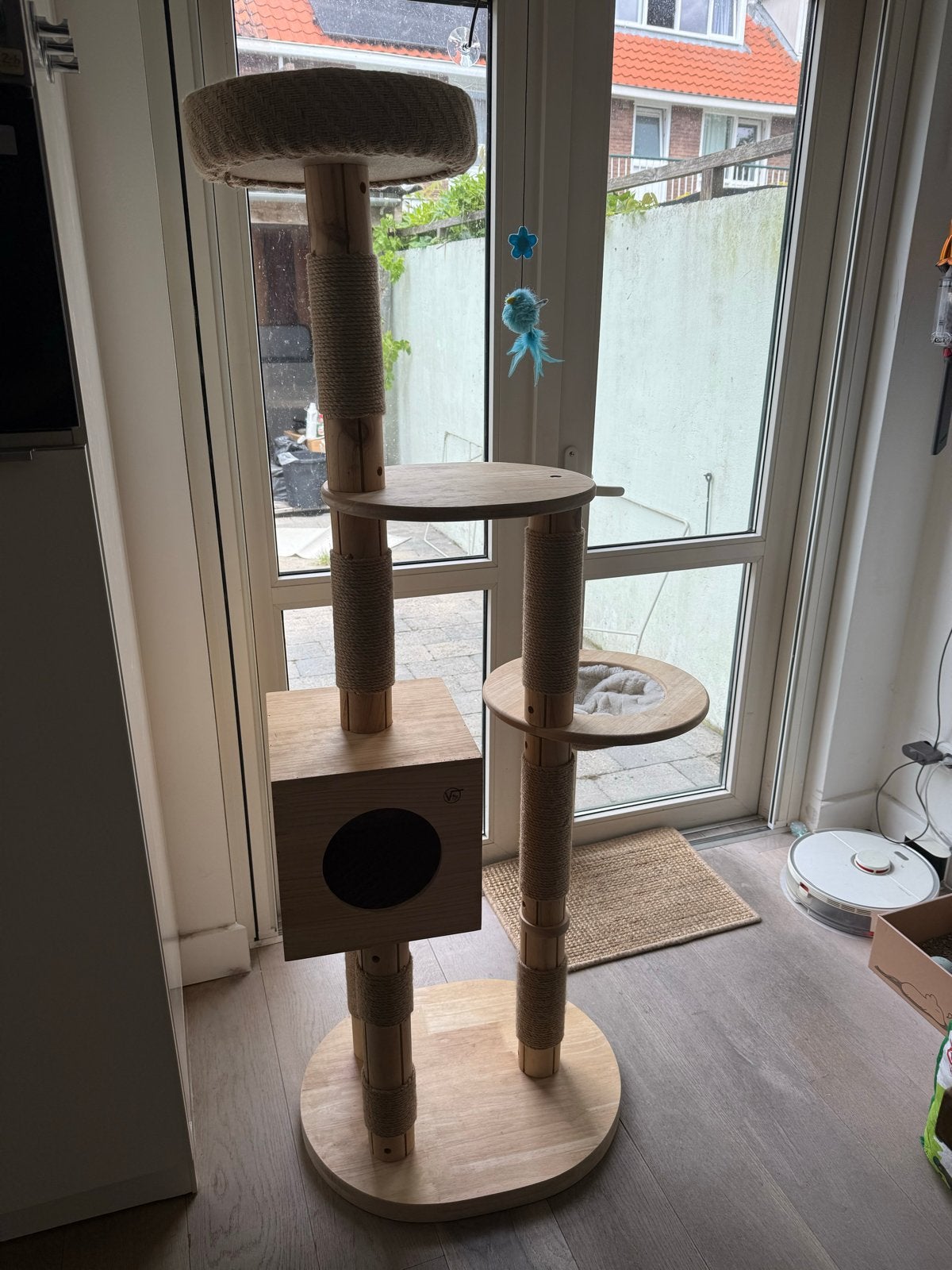 Voss pet krabpaal hout, Dieren en Toebehoren, Katten-accessoires, Ophalen