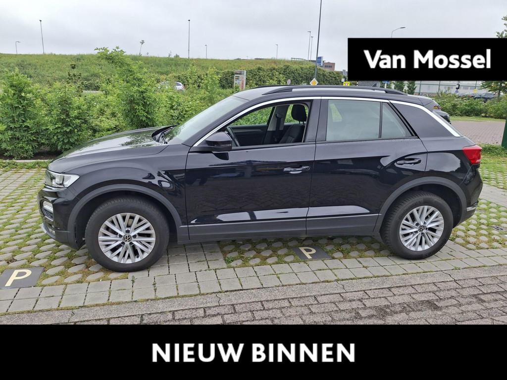 Volkswagen T-Roc 1.0 TSI Style 110 PK| Origineel Nederlands, Auto's, Volkswagen, Voorwielaandrijving, 12 maanden, Stof, Gebruikt