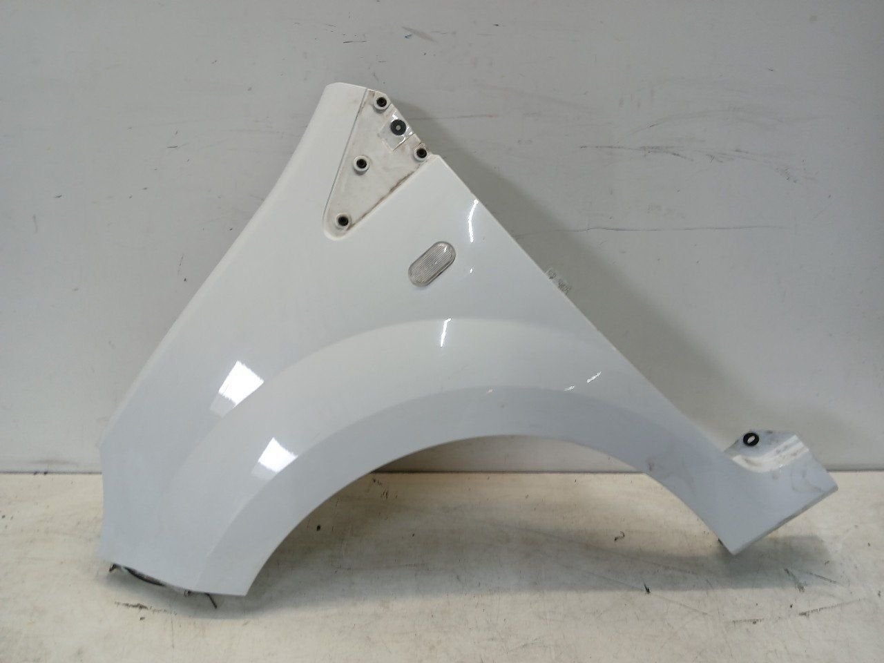 Spatbord links voor Renault Twingo, Auto-onderdelen, Carrosserie en Plaatwerk, Onderdelen@venauto.nl, Van der Ven Autorecycling B.V.
