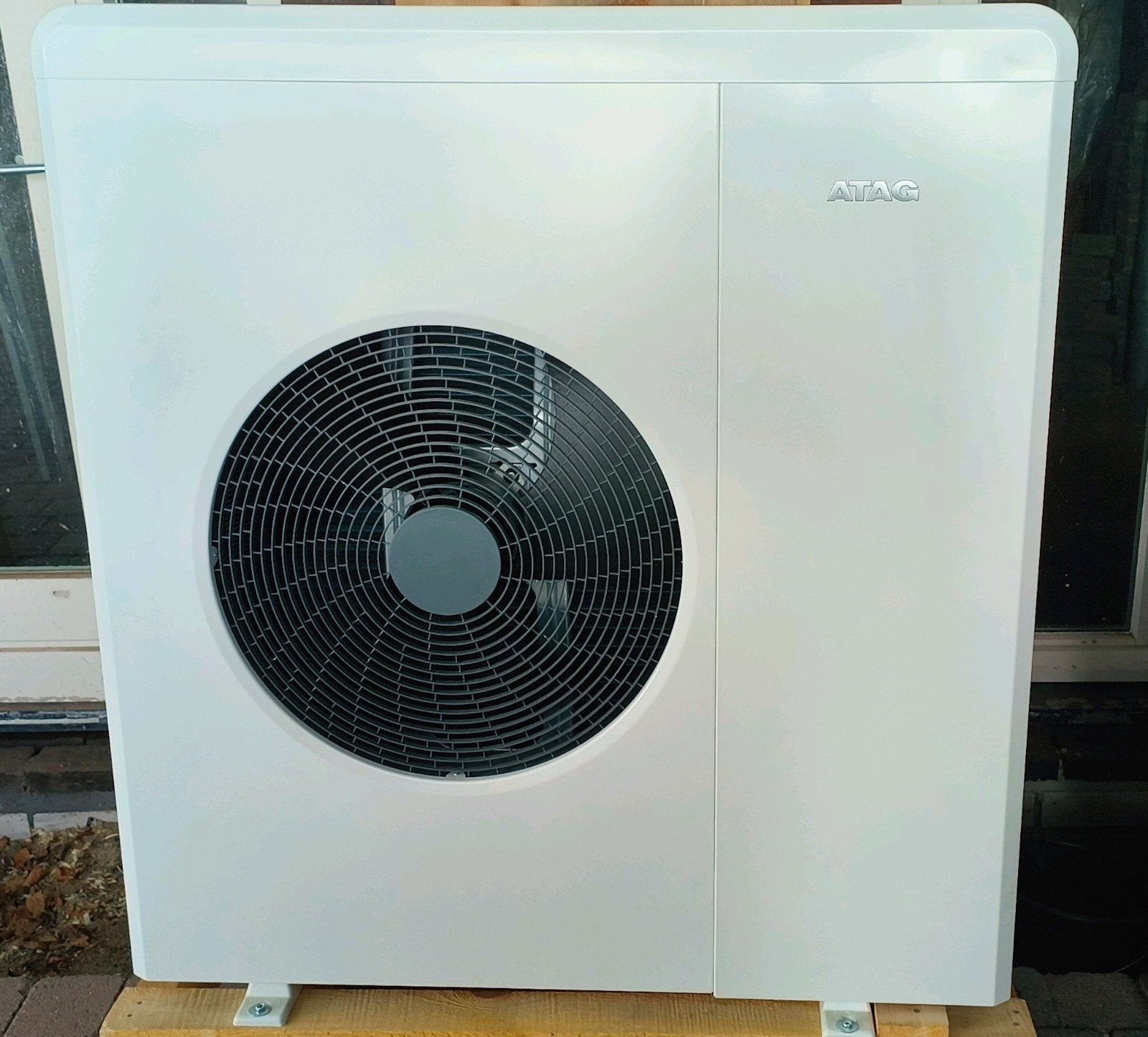 Warmtepomp Atag ODM 80T, 8 KW en BINNENUNIT ATAG IDU M, Doe-het-zelf en Verbouw, Verwarming en Radiatoren, Ophalen, Nieuw