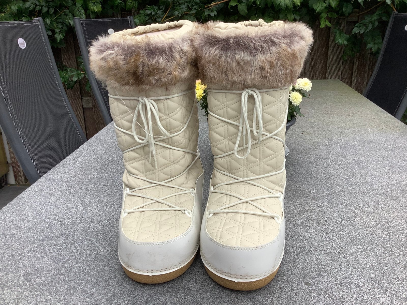 Snow/Moonboots, Ophalen, Zo goed als nieuw, Maat 42/44 (L)