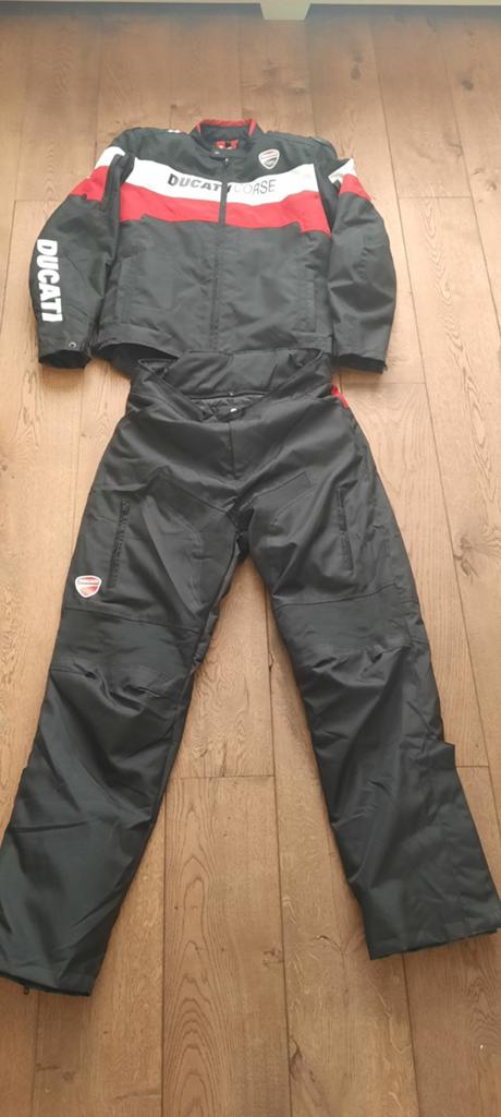 Ducati motorpak, Motoren, Kleding | Motorkleding, Overige merken, Ophalen of Verzenden, Nieuw zonder kaartje, Heren