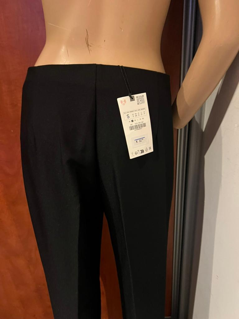 ZARA broek maat m nieuw met kaartjes, Maat 38/40 (M), G, Nieuw, Ophalen of Verzenden