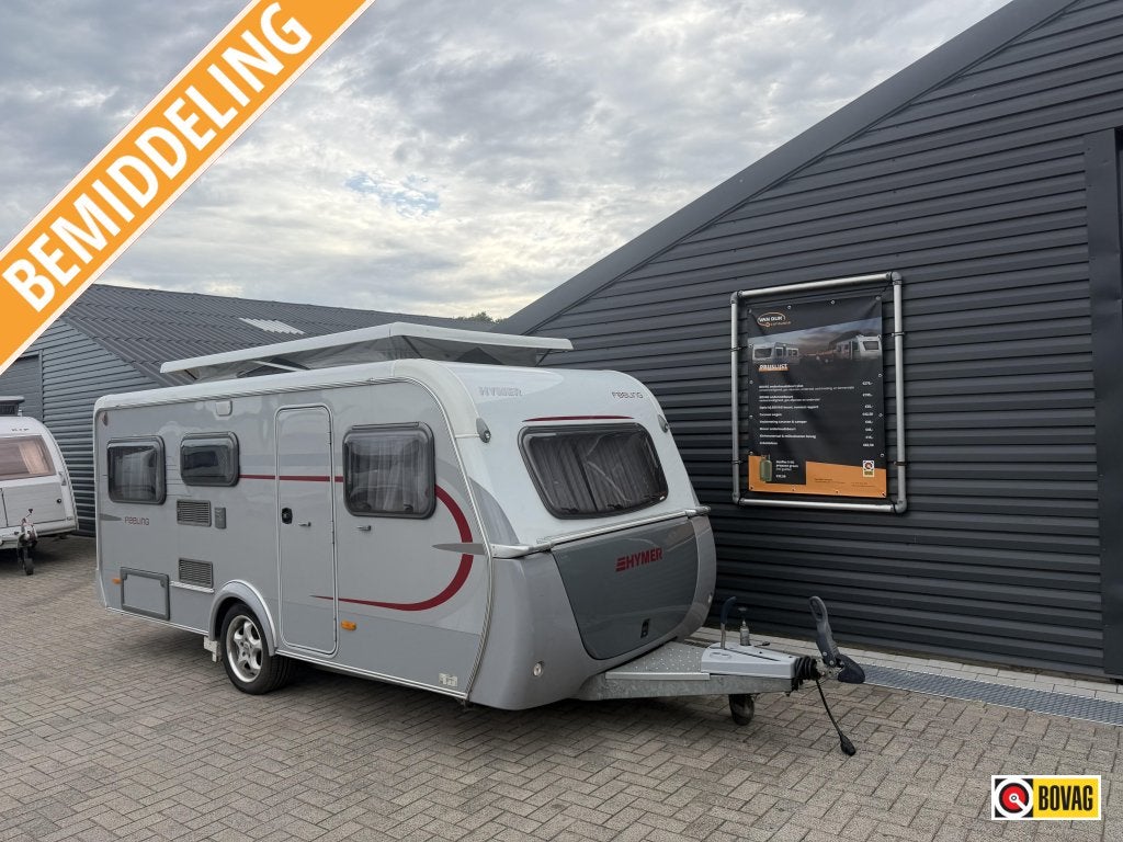 Eriba Feeling 425 met mover, Standaardzit, Schokbreker, Bedrijf, 4 tot 5 meter