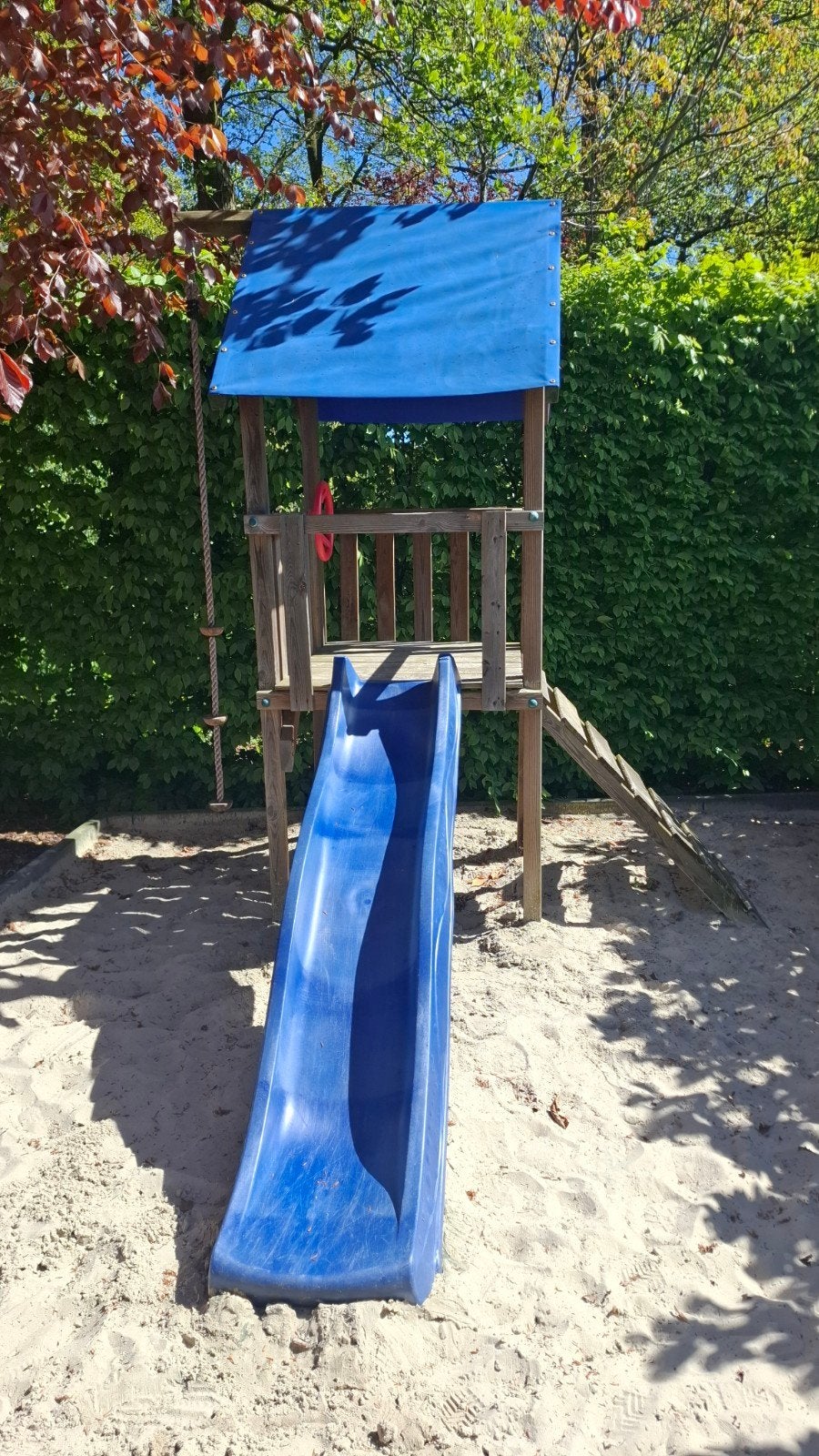Houten Speeltoestel met Glijbaan en Klimtouw, Ophalen, Gebruikt, Klimtouw