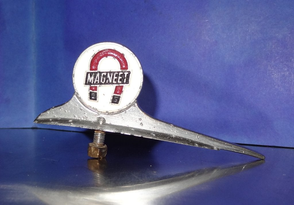 Magneet Bromfiets Spatbord Mascotte +/- 1955 / 1960, Verzenden, Gebruikt, Motoren