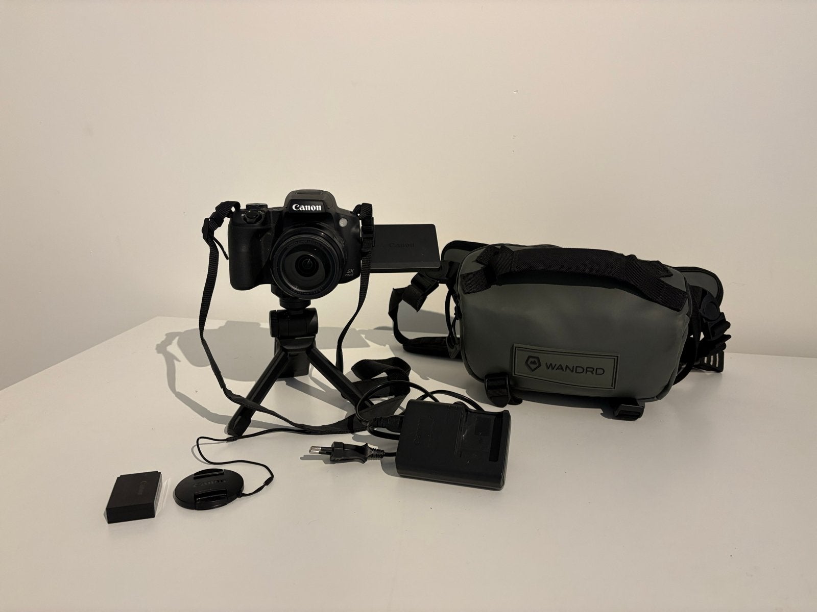 Canon PowerShot SX70 HS + accu’s, lader, statief/grip & tas, Audio, Tv en Foto, Fotocamera's Digitaal, Verzenden, Canon, Beeldstabilisatie