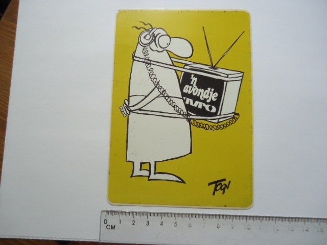 sticker oud Toon VAN DRIEL Kaart strip Avondje Avro tv, Verzamelen, Verzenden, Zo goed als nieuw, Bedrijf of Vereniging