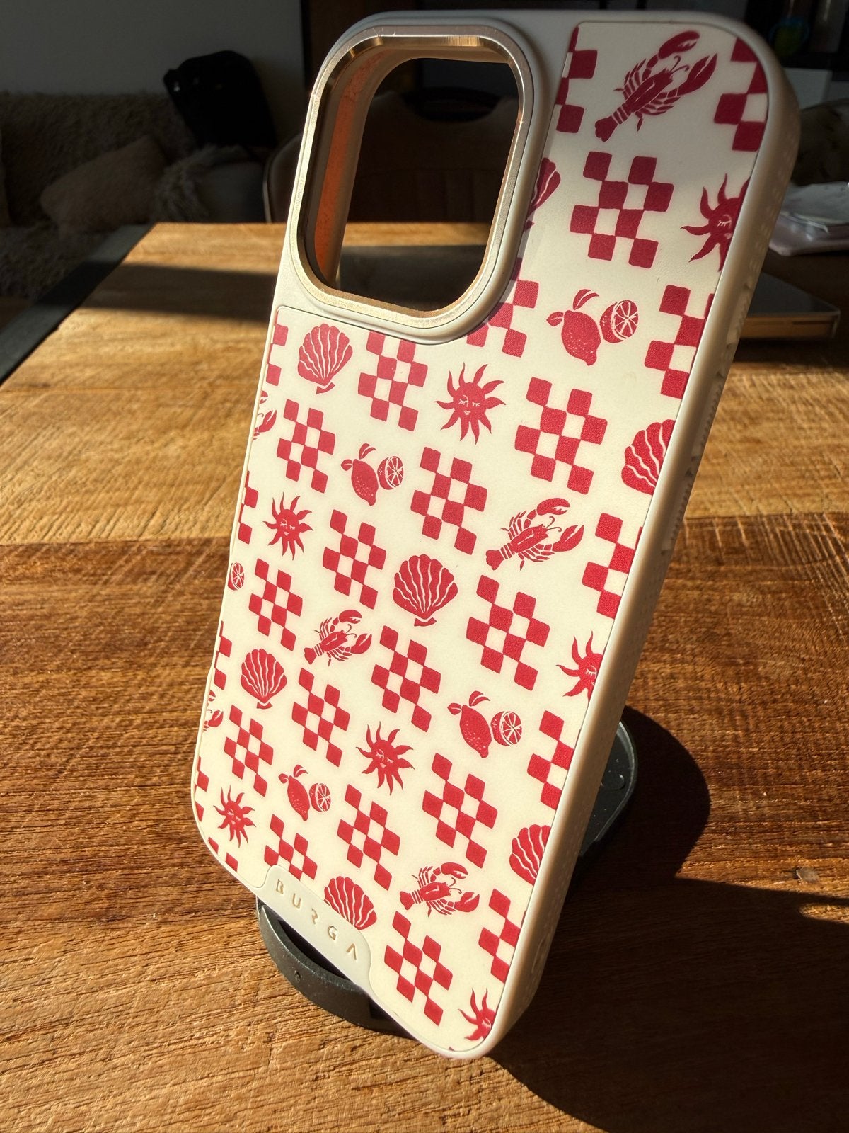 Burga telefoonhoesje voor iPhone 16 Pro Max - Zo goed als ni, Kunststof, Hoesje of Tasje, Ophalen of Verzenden, Schokbestendig