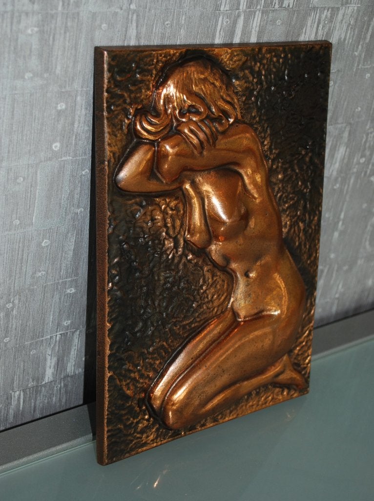 Vrouw, naakt met hoofd in de armen. Vintage Retro wandbord, Antiek en Kunst, Ophalen of Verzenden