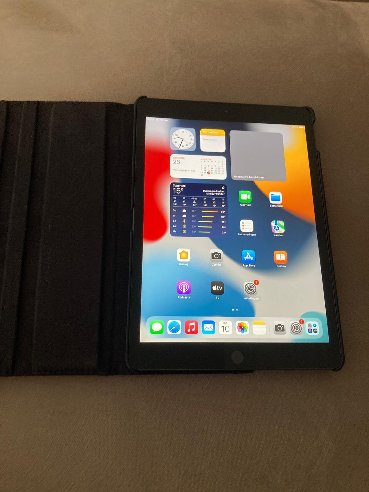 iPad 7 zwart 32gb in nieuwe staat met iOS 18, 32 GB, Apple iPad, Zwart, Zo goed als nieuw