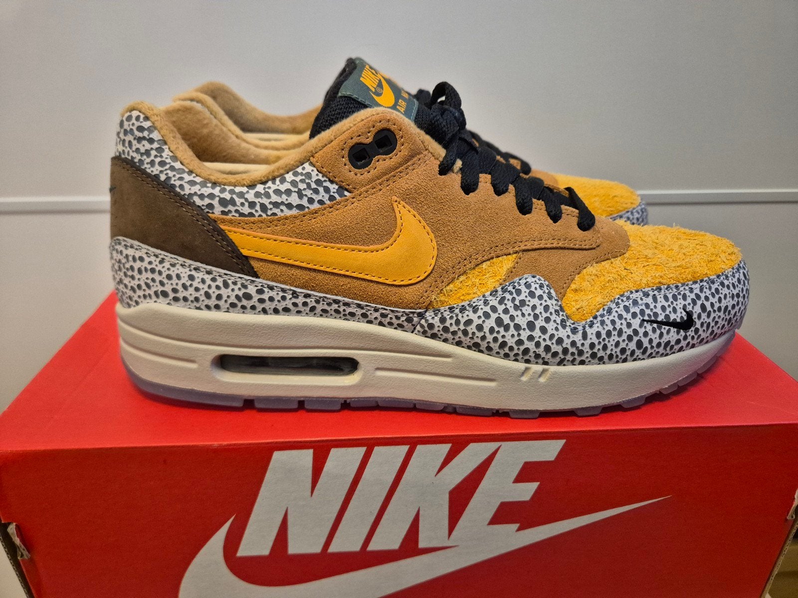 Nike Air Max 1 Premium QS Safari (2016) 44.5 NIEUW, Overige kleuren, Nike, Nieuw, Ophalen of Verzenden