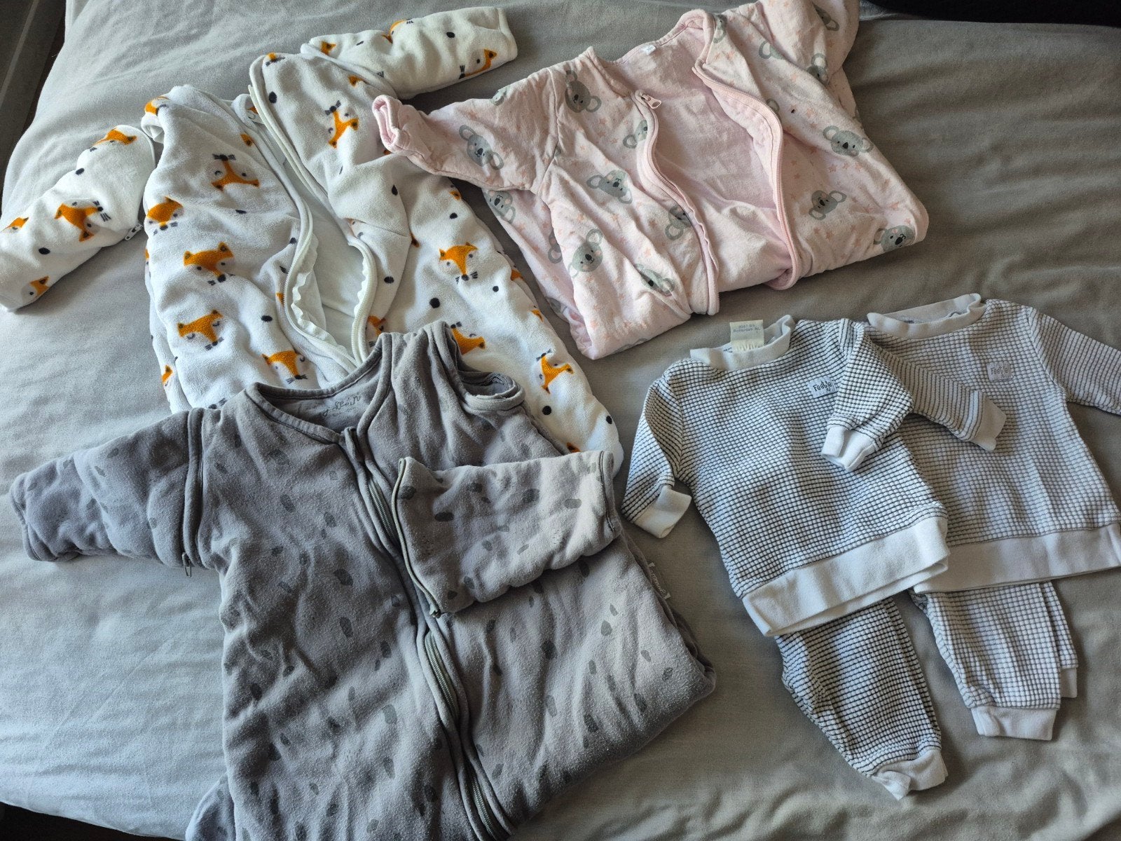 Slaapzakjes en 2x Feetje pyjama 50/56, Ophalen of Verzenden, Slaapzak