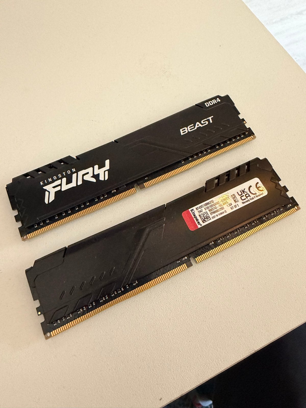Kingston Fury Beast DDR4 RAM - 2x8GB (16GB totaal), DDR4, Ophalen of Verzenden, Zo goed als nieuw, Desktop