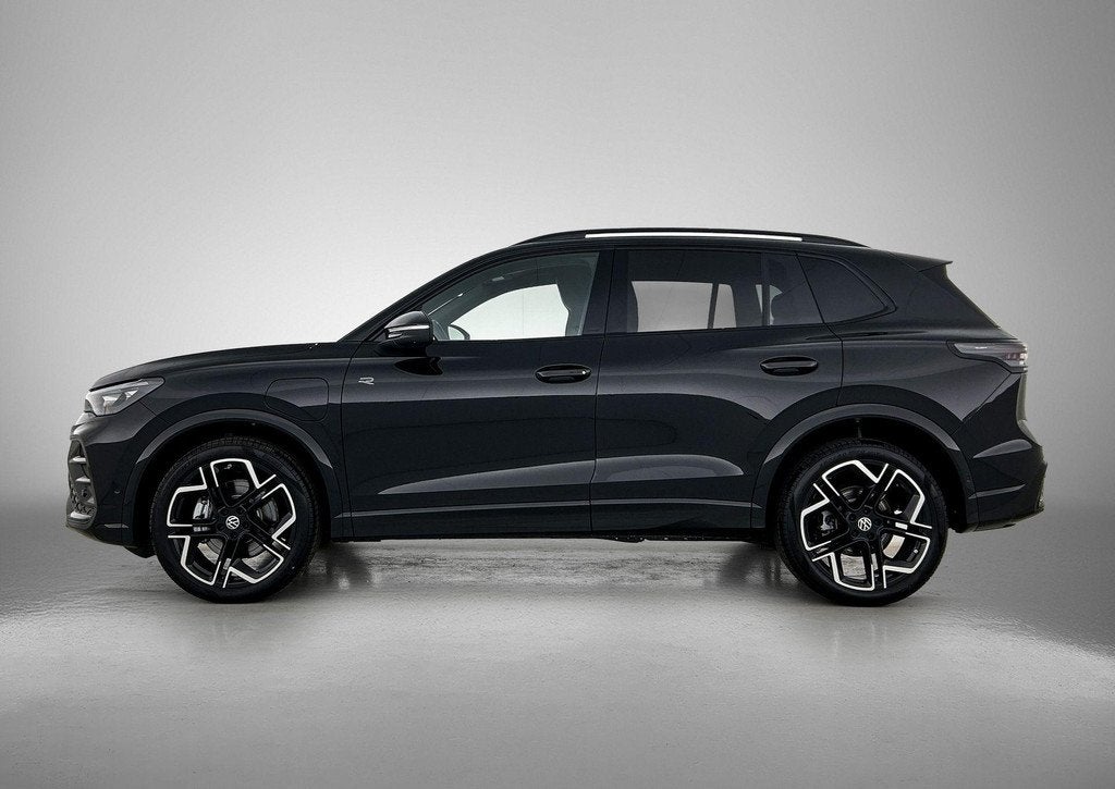 Volkswagen Tiguan 1.5 eHybrid R-Line Edition | 204PK | Autom, Auto's, Volkswagen, Stof, 1498 cc, Euro 6, 150 min