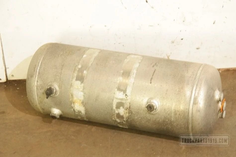 Renault Compressed Air System Luchttank 40L Renault, Ophalen, Gebruikt