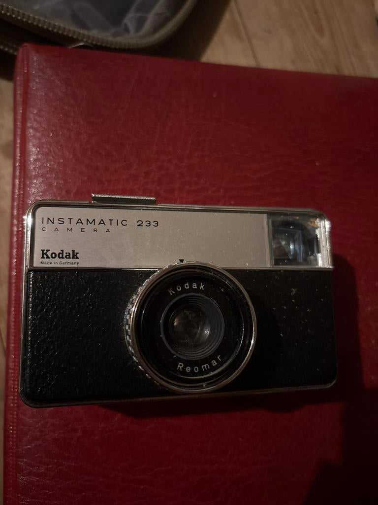 Vintage Kodak Instamatic 233 Camera - Made in Germany, Ophalen of Verzenden, Gebruikt, Compact, Kodak