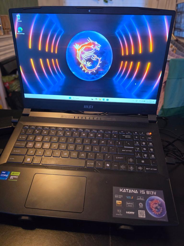 MSI Katana 15 B13VGK-1808NL Gaming Laptop, Ophalen, Zo goed als nieuw, Gaming, SSD