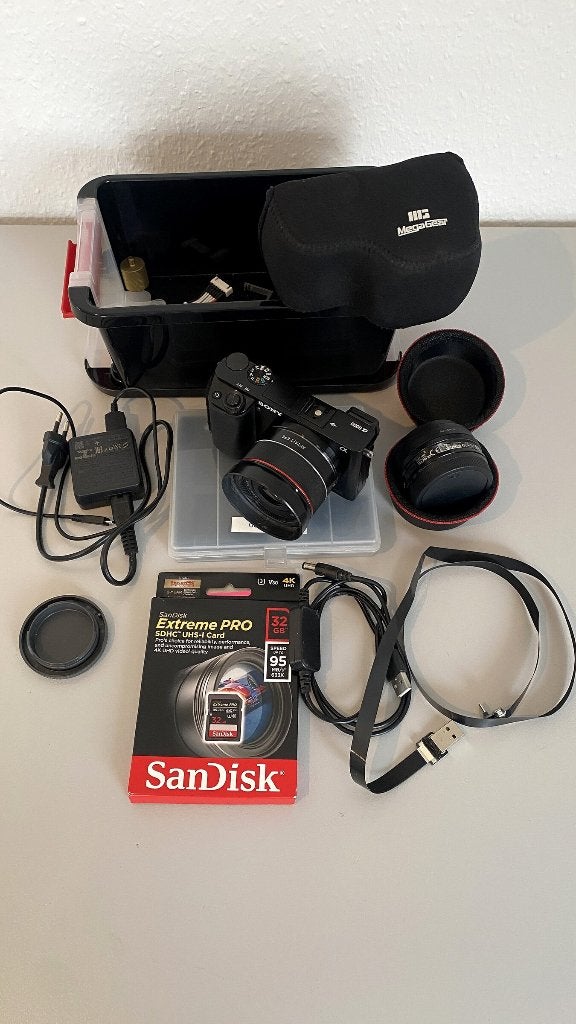 Sony A6000 + 3 objectieven | Samyang 24, Sony 20 + 16mm, Gebruikt, Ophalen of Verzenden, Sony, Systeemcamera