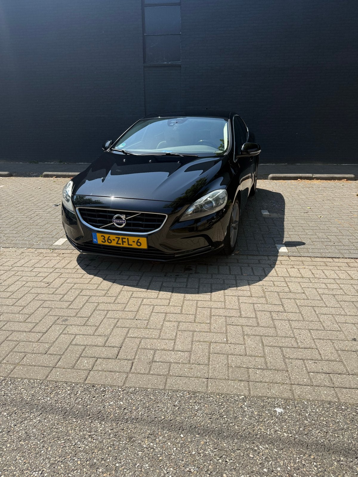 Volvo V40 1.6 T4 180PK 2012 Zwart VASTE MEENEEMPRIJS, Auto's, Voorwielaandrijving, 1596 cc, Beige, 4 cilinders