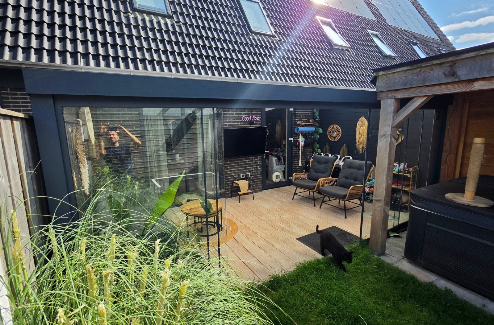Solundo 18m2 tuinkamer incl. zonwering en geïsoleerde vloer, Ophalen, 3 ramen of meer, 250 tot 500 cm, Overige typen