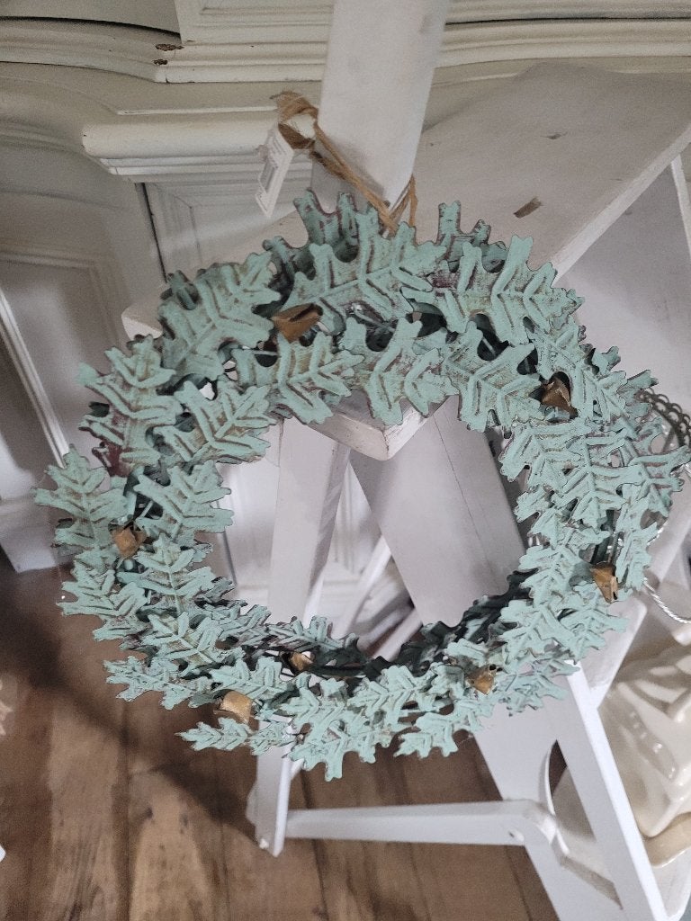 Metalen eikenblad krans nieuw, Huis en Inrichting, Heikant 21 Kaatsheuvel, Belle Vieille Brocante, Nieuw, Ophalen of Verzenden